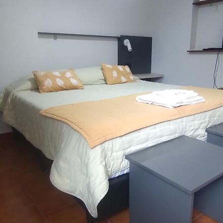 Hospedaje Vacacional Parque Lineal San Salvador de Jujuy Eksteriør bilde