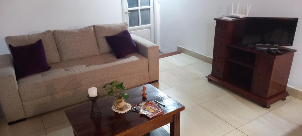 Hospedaje Vacacional Parque Lineal San Salvador de Jujuy Eksteriør bilde